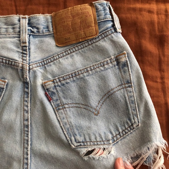 Levi’s “Vintage” 501 Original Cutoff Denim Shorts - Picture 4 of 5